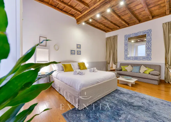 Piazza Navona Spacious Apartment, Campo De' Fiori
